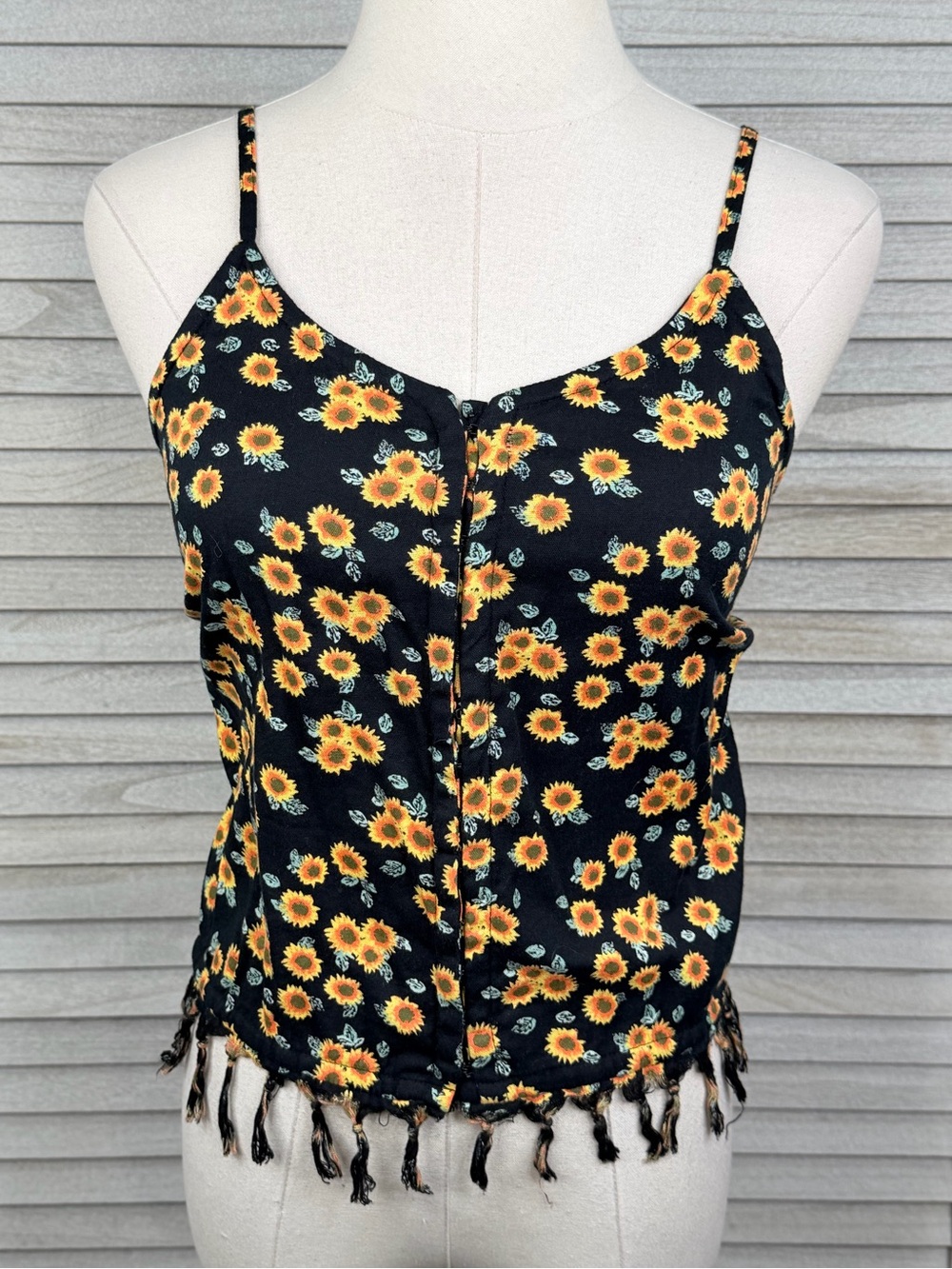 O'NEILL Boho Cottage Sunflower Tassel Hem Cami Top -Small